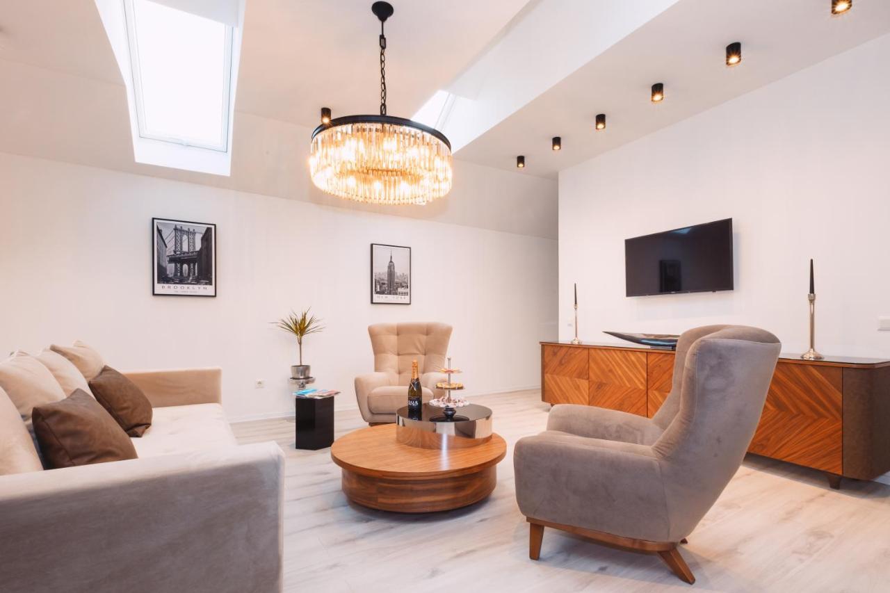 Loft Suite Im Modernen Style In Шердинг Экстерьер фото